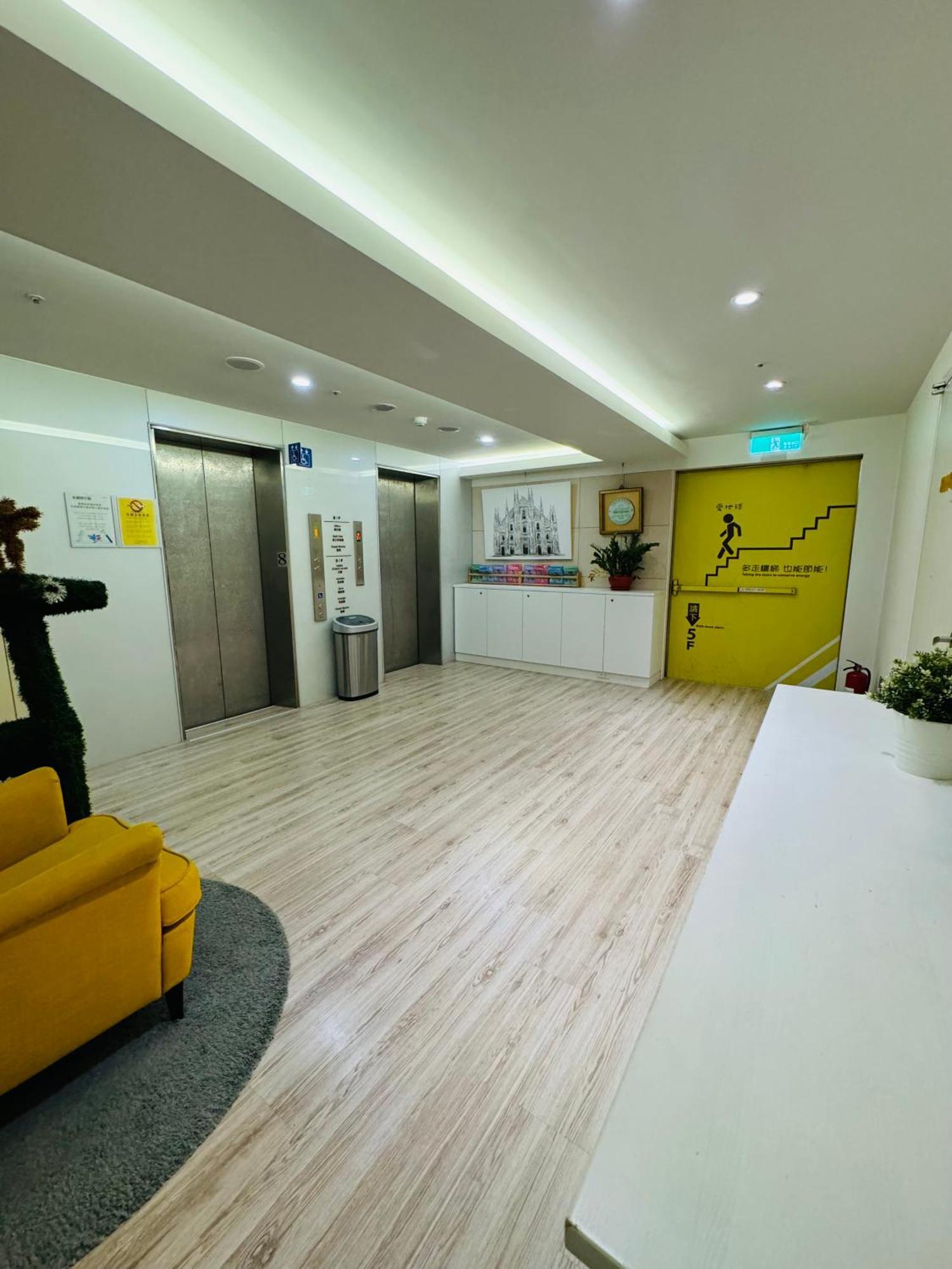 Khách sạn Apause